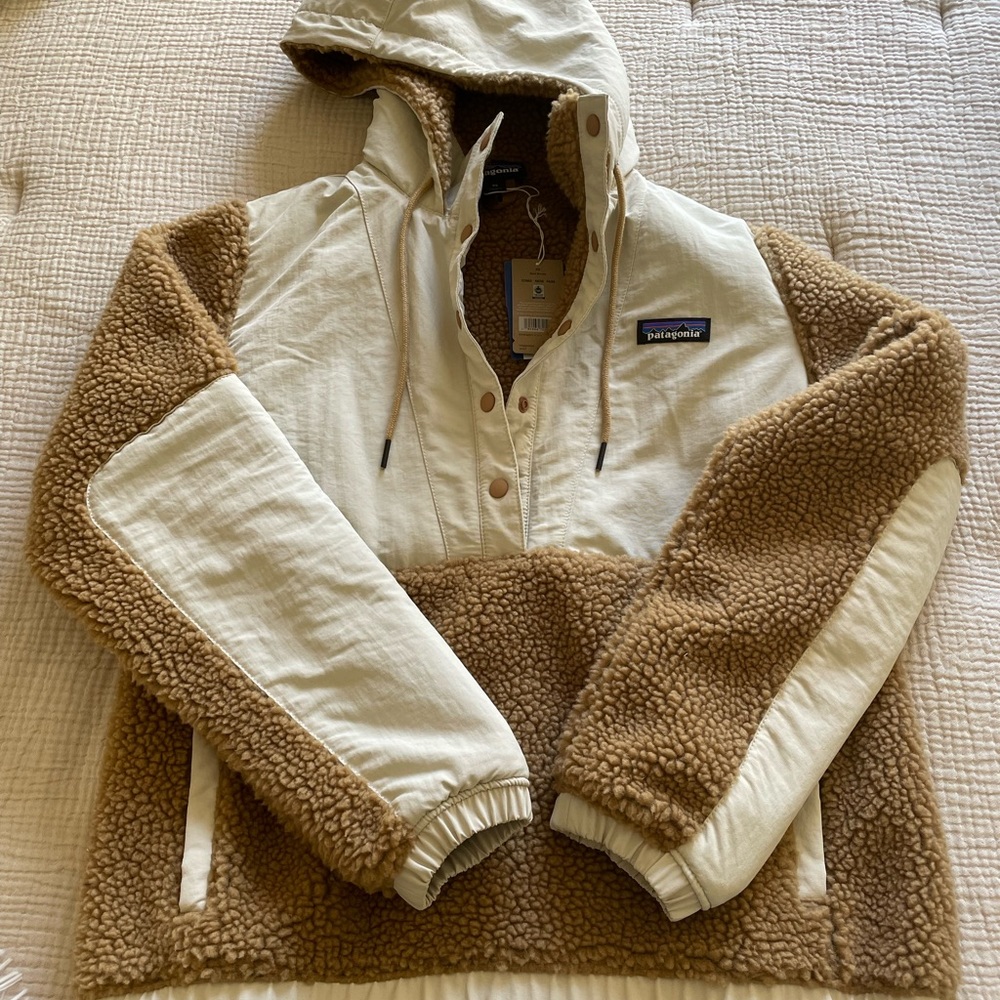 NWT Patagonia Womens Pullover Jacket